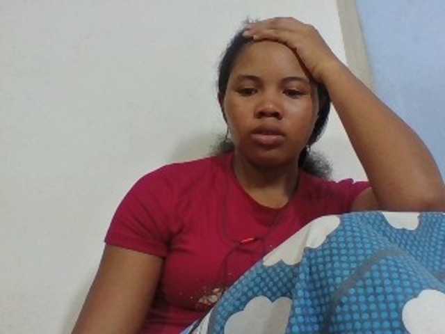 Juliah1a live cam on BongaCams