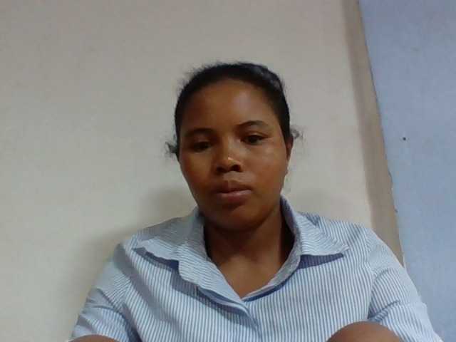 Juliah1a live cam on BongaCams