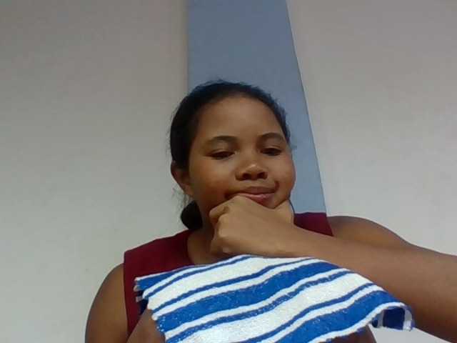 Juliah1a live cam on BongaCams