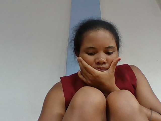 Juliah1a live cam on BongaCams