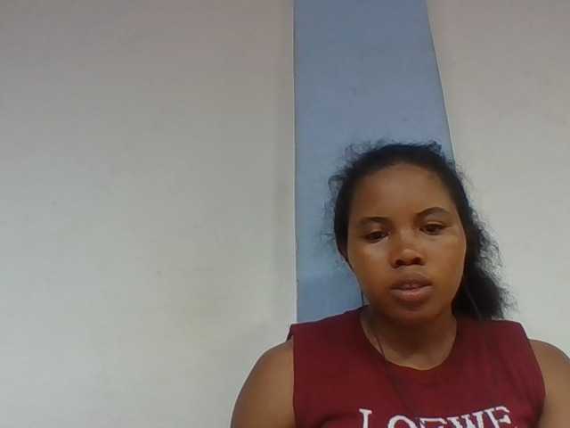 Juliah1a live cam on BongaCams
