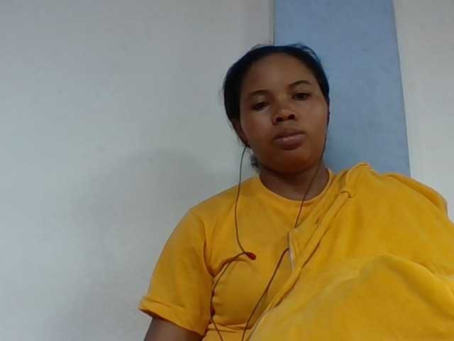 Juliah1a live cam on BongaCams