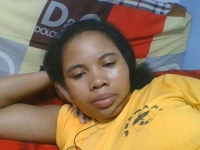 Juliah1a live cam on BongaCams
