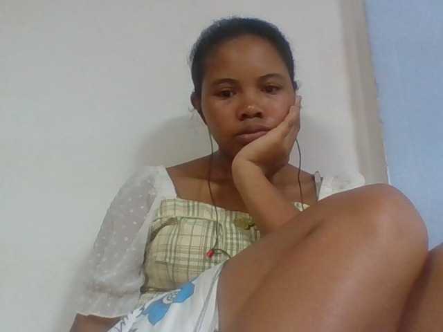 Juliah1a live cam on BongaCams