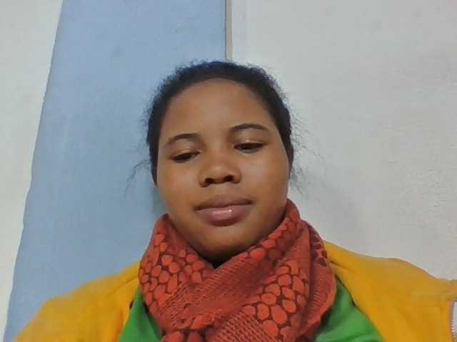 Juliah1a live cam on BongaCams