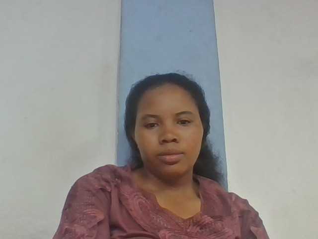 Juliah1a live webcam show