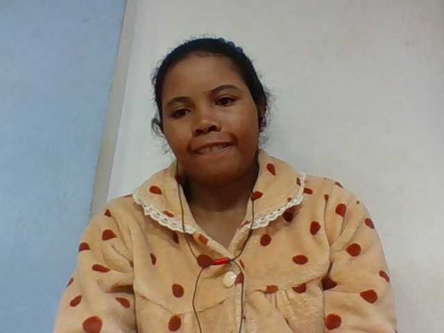 Juliah1a live cam on BongaCams