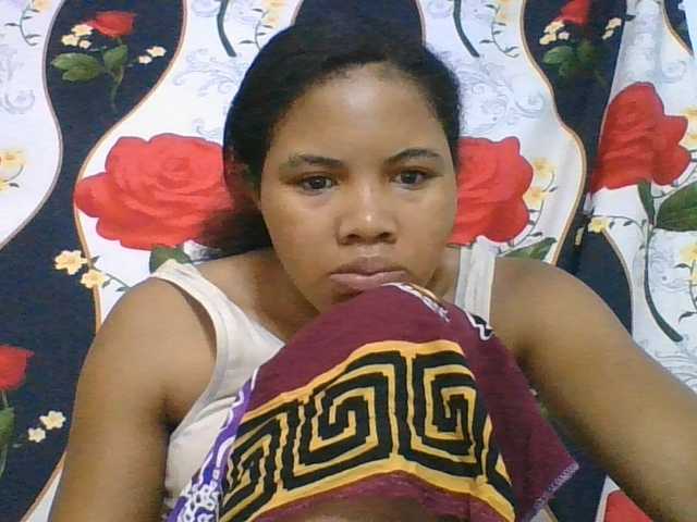 Juliah1a — live female cam