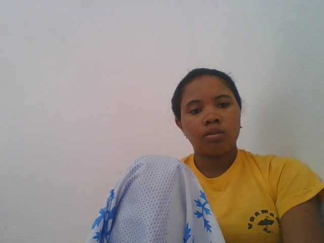 Juliah1a live cam on BongaCams