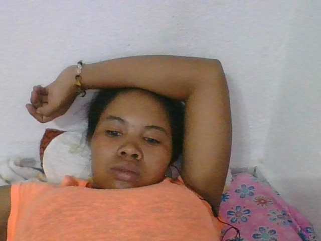 Juliah1a live cam on BongaCams