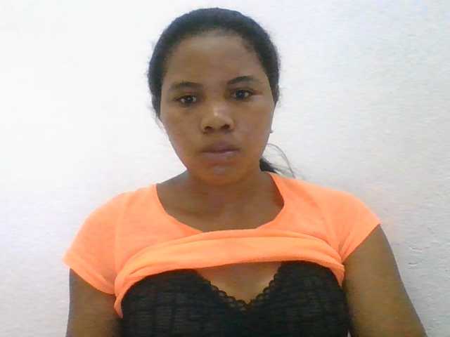 Juliah1a live cam on BongaCams