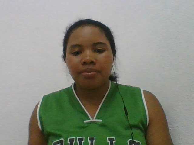 Juliah1a live cam on BongaCams