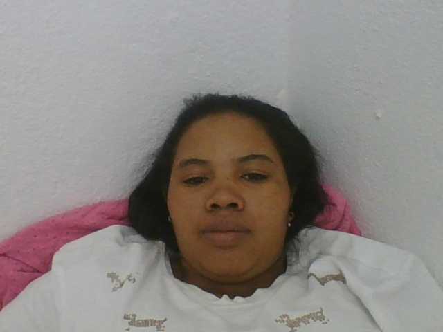 Juliah1a live cam on BongaCams