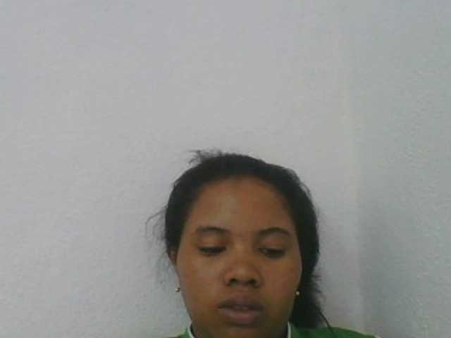 Juliah1a live cam on BongaCams