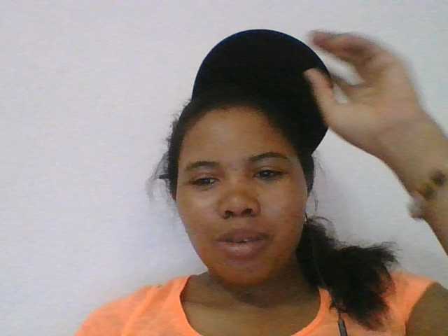 Juliah1a live cam on BongaCams
