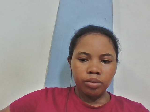 Juliah1a live cam preview