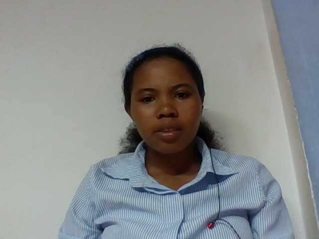 Juliah1a live webcam show