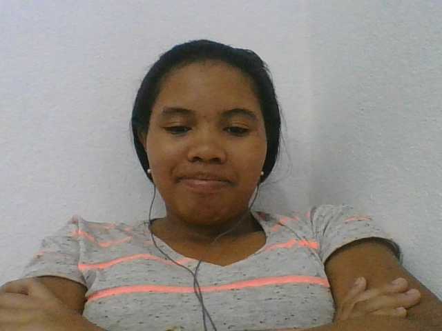 Juliah1a live cam on BongaCams