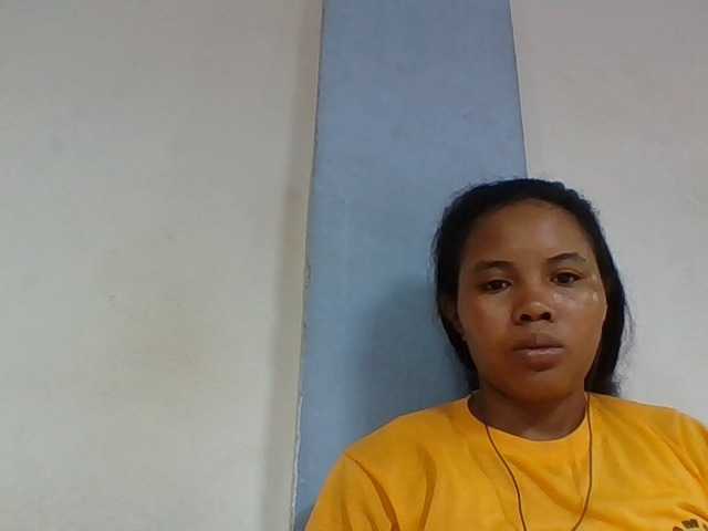 Juliah1a live cam on BongaCams
