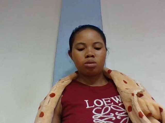 Juliah1a live cam on BongaCams