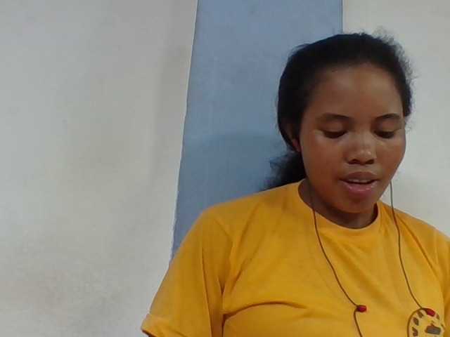 Juliah1a live webcam show
