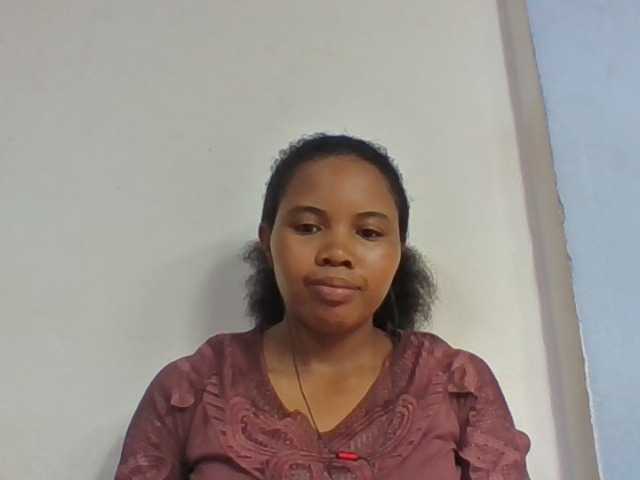 Juliah1a live webcam show