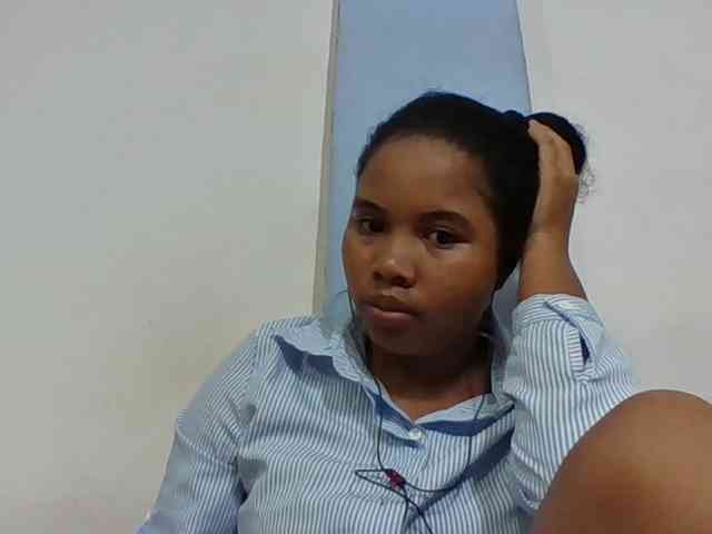 Juliah1a webcam