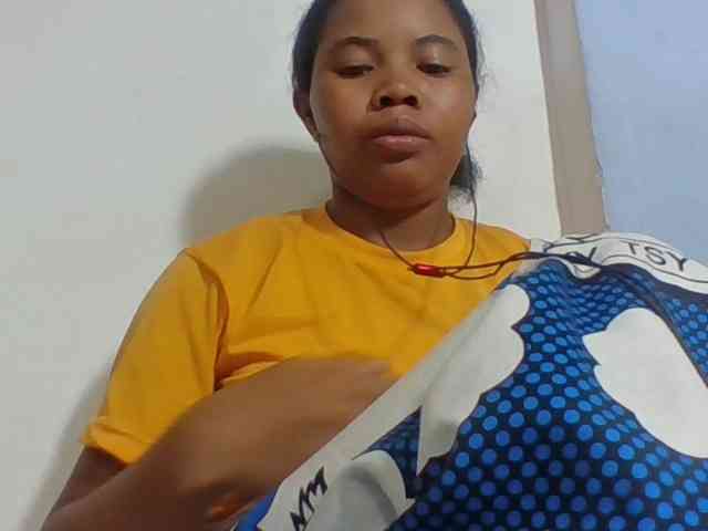 Juliah1a webcam