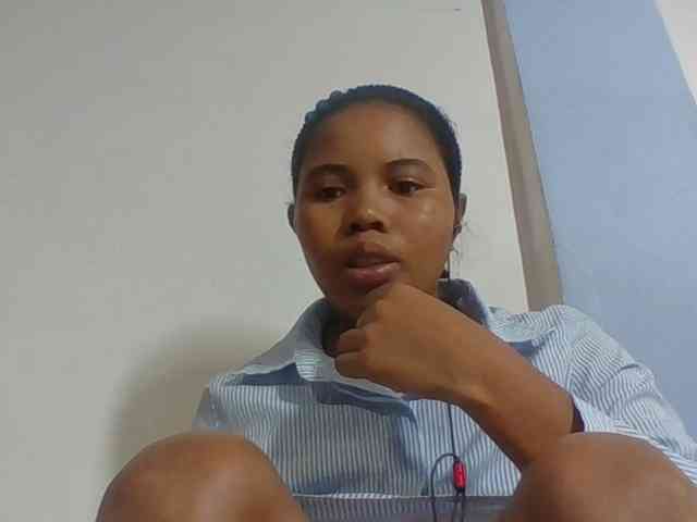 Juliah1a webcam
