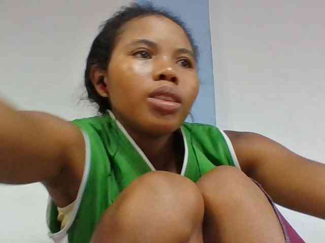Juliah1a webcam