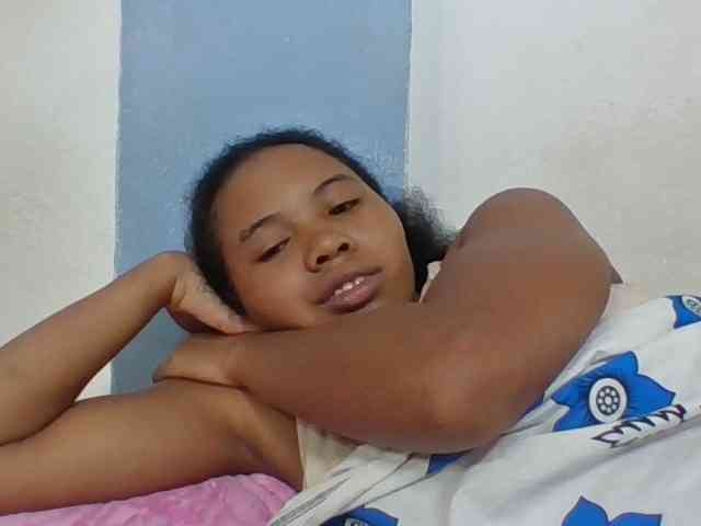 Juliah1a webcam