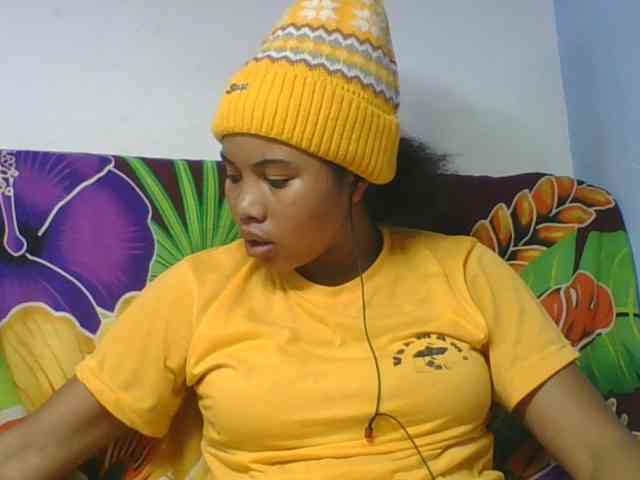Juliah1a webcam