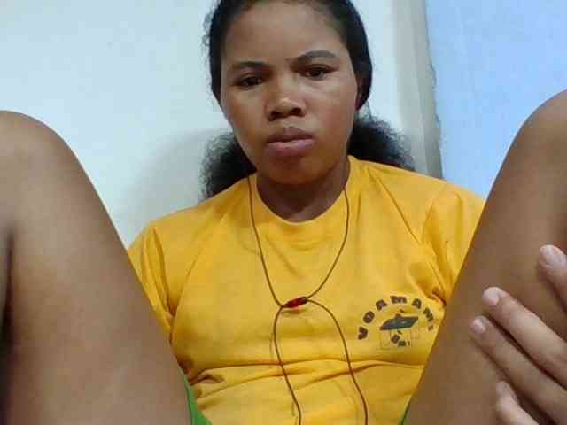 Juliah1a webcam