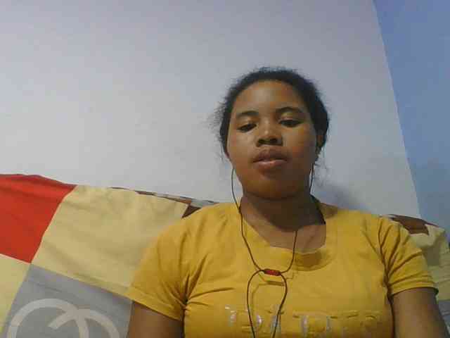 Juliah1a webcam