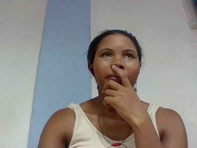 Juliah1a webcam