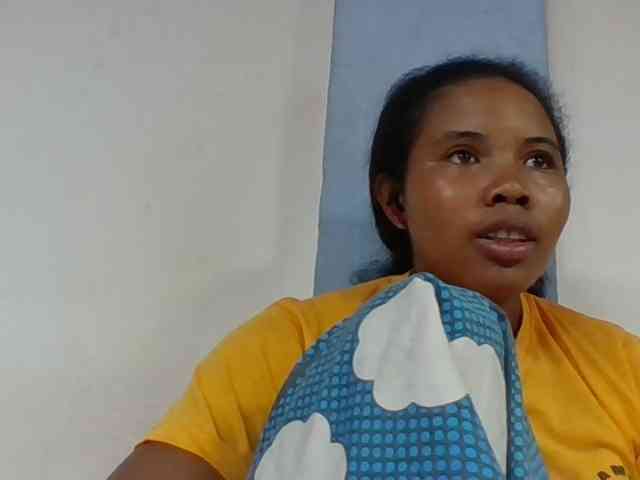 Juliah1a webcam