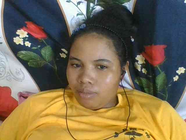 Juliah1a webcam