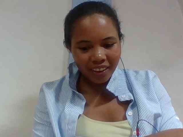 Juliah1a webcam