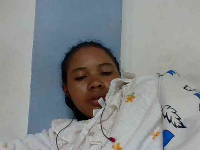 Juliah1a webcam