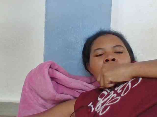 Juliah1a webcam