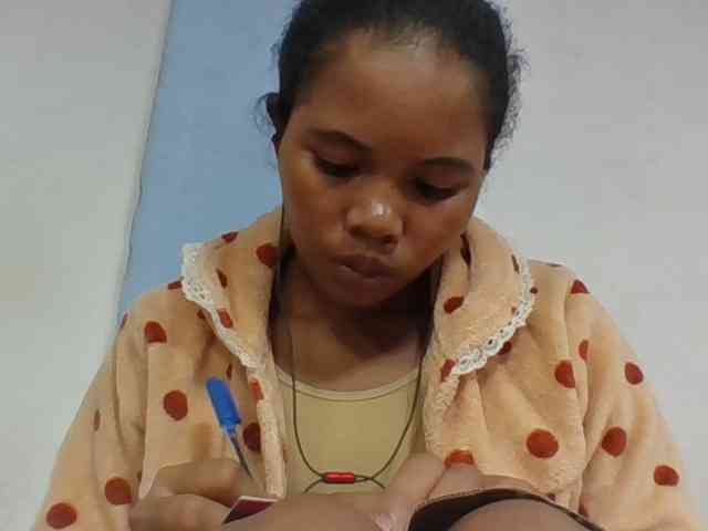 Juliah1a webcam