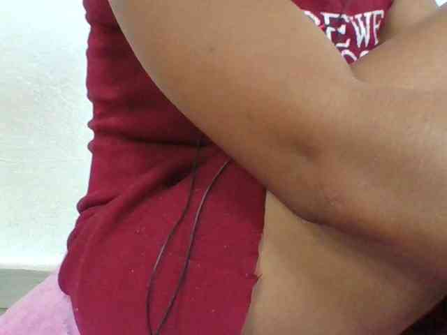Juliah1a webcam
