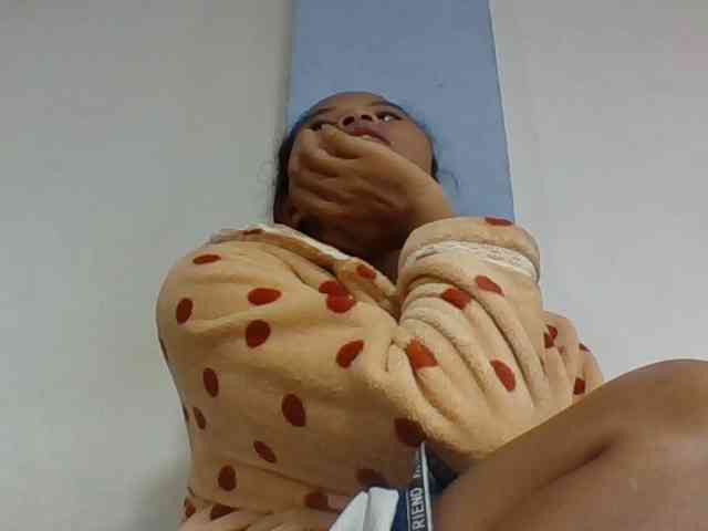 Juliah1a webcam