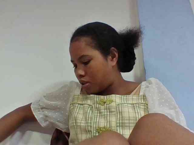 Juliah1a webcam