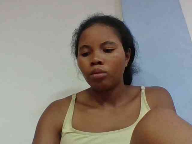 Juliah1a webcam