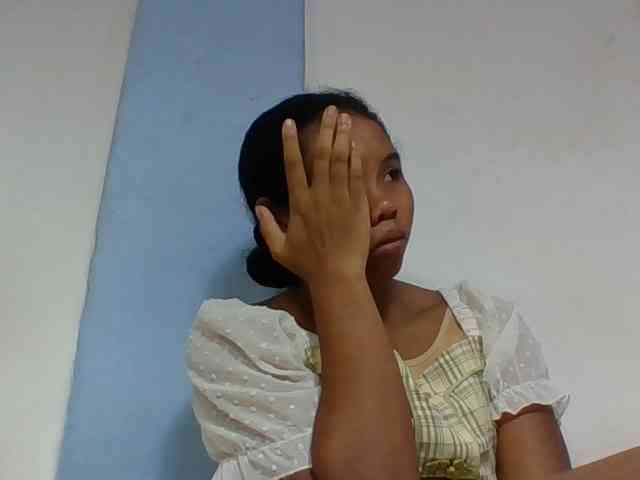Juliah1a webcam