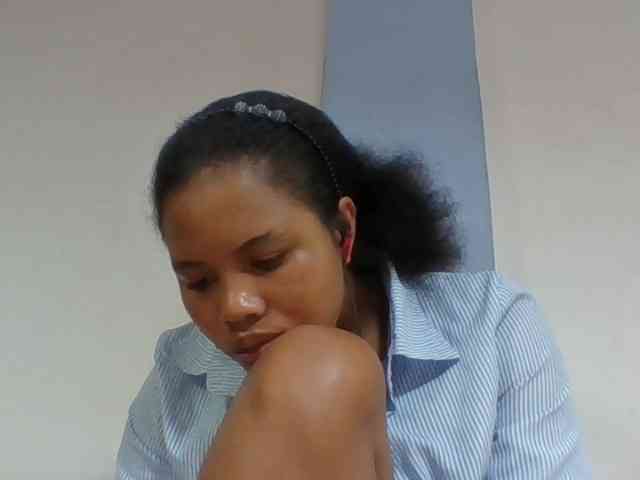 Juliah1a webcam
