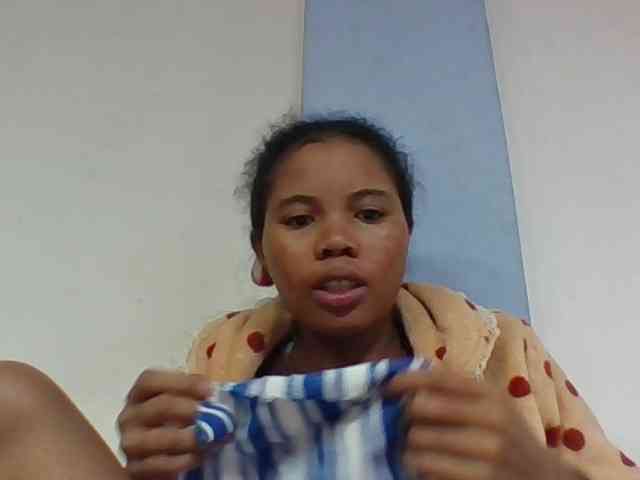 Juliah1a webcam