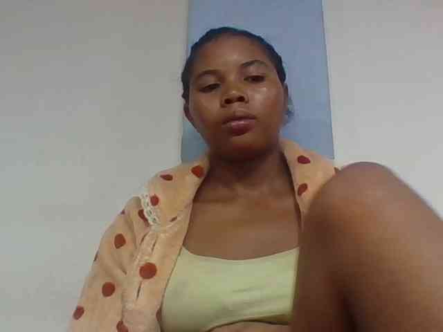 Juliah1a webcam