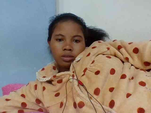 Juliah1a webcam